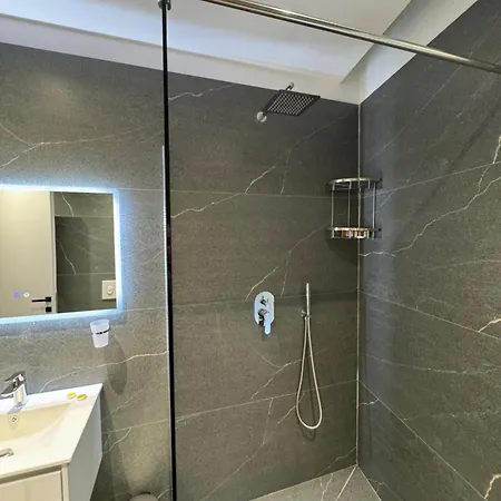 Serin Centre Apartment