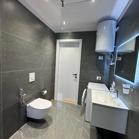 Serin Centre Apartment *